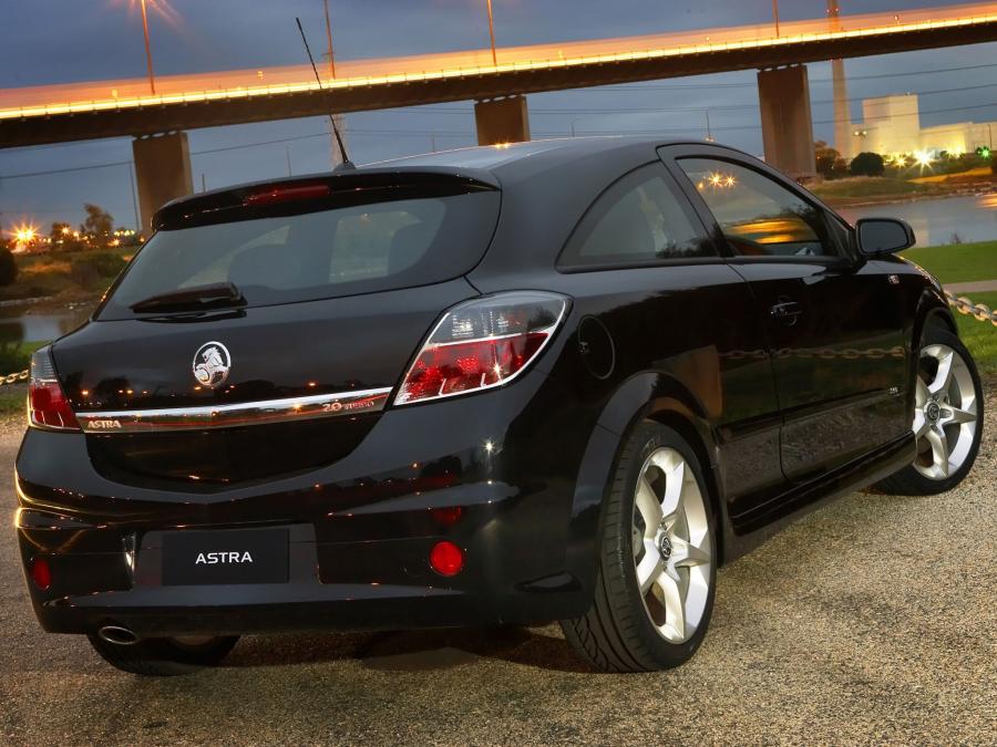  Holden Astra SRi Turbo 3-Door 2007 года  (фото 9 из 15)